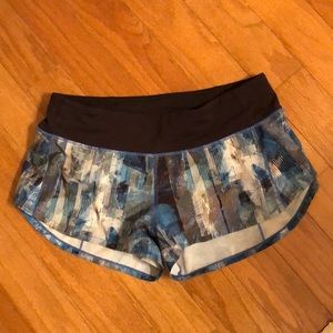 Lululemon Speed Up Short 2.5